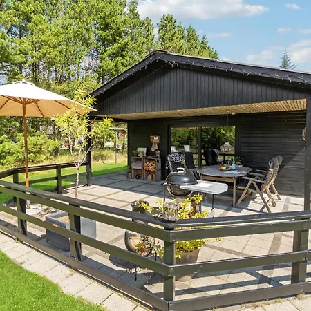 Holiday home Stunning In With Wifi